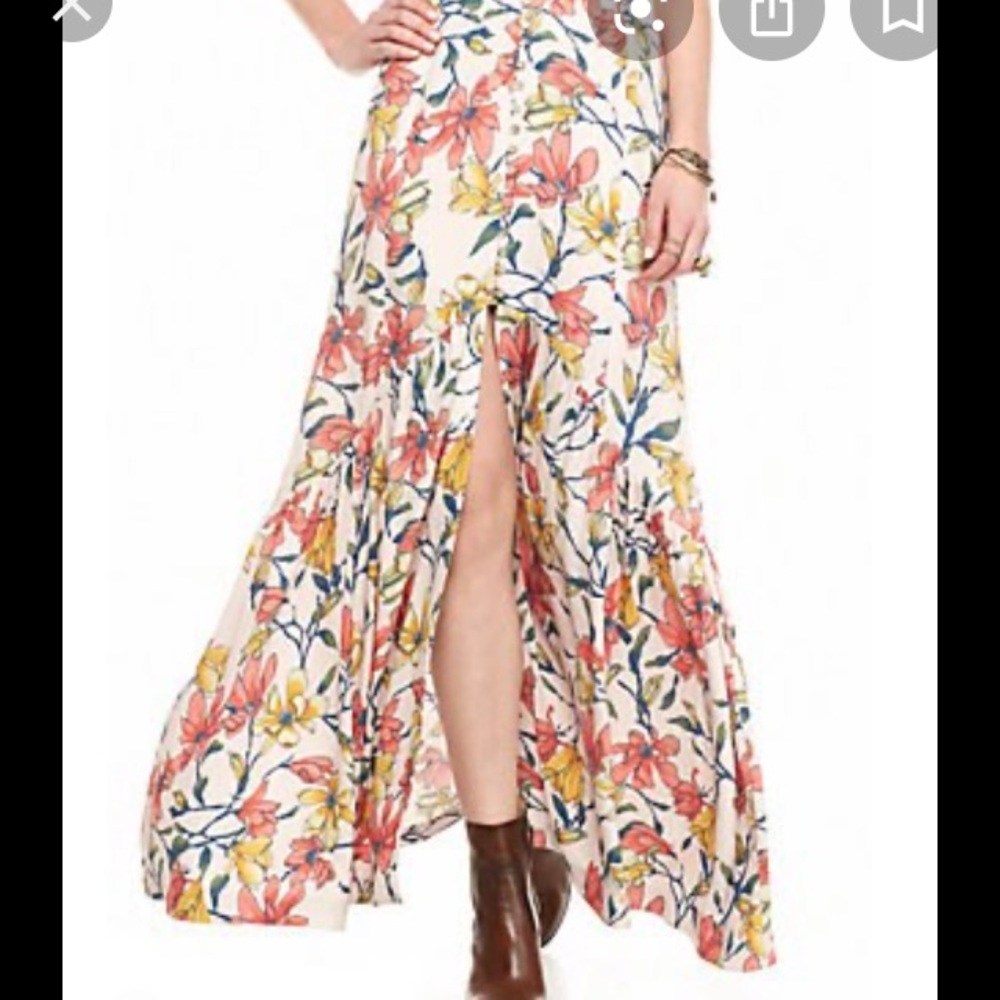 NWT 🥰😍💐🌸 Free People Floral  Maxi Skirt